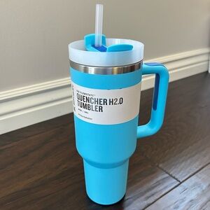 🆕 Stanley Blue Quencher H2.0 Tumbler